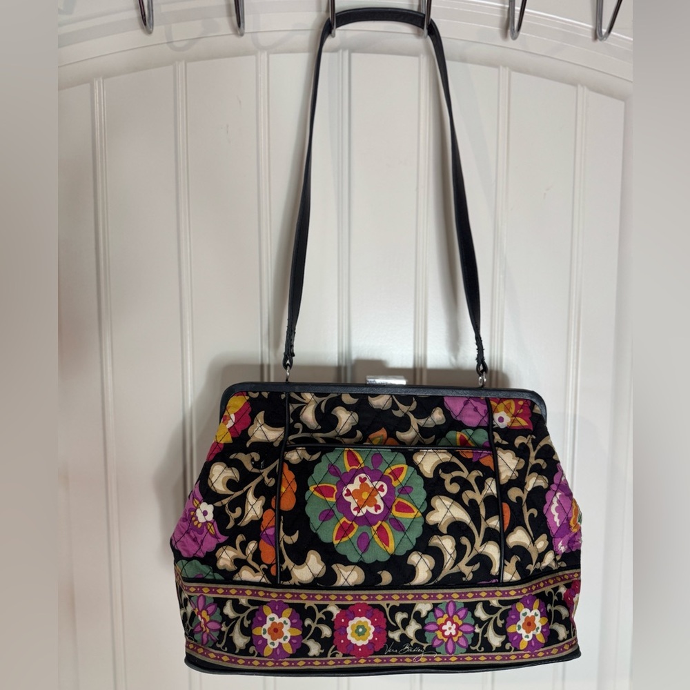 VERA BRADLEY 🌸 Quilted Floral Shoulder Bag - Picture 3 of 12